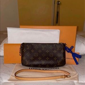 Louis Vuitton Pochette Accessoires